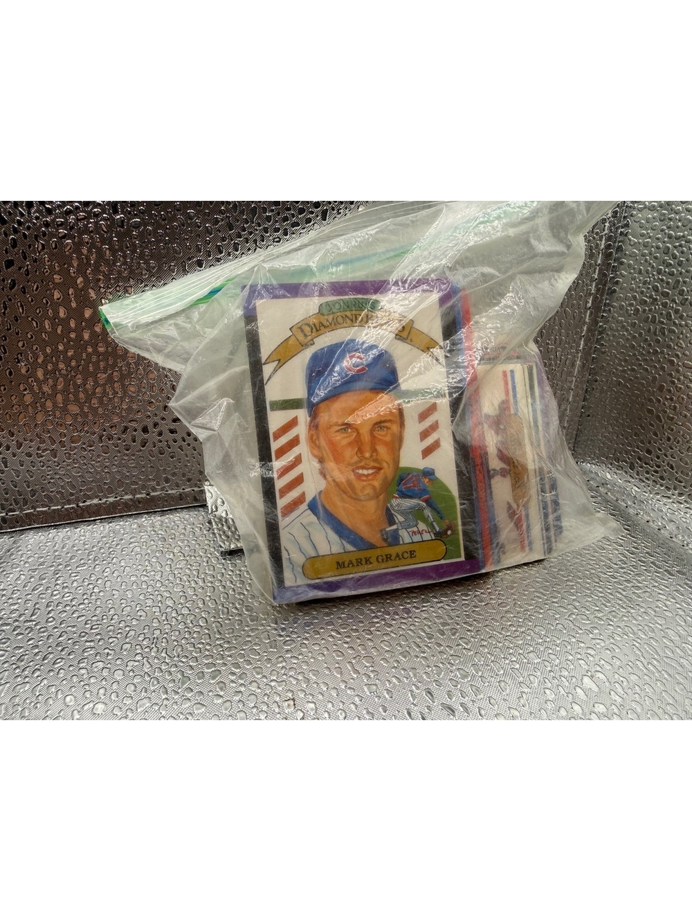 Vintage baseball trading card lot in plastic bag